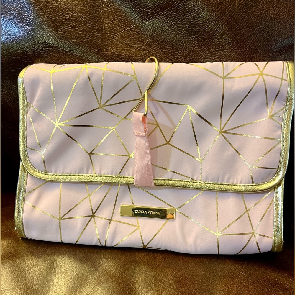 Beautiful Pink and Gold Folding Hanging Makeup Travel Bag